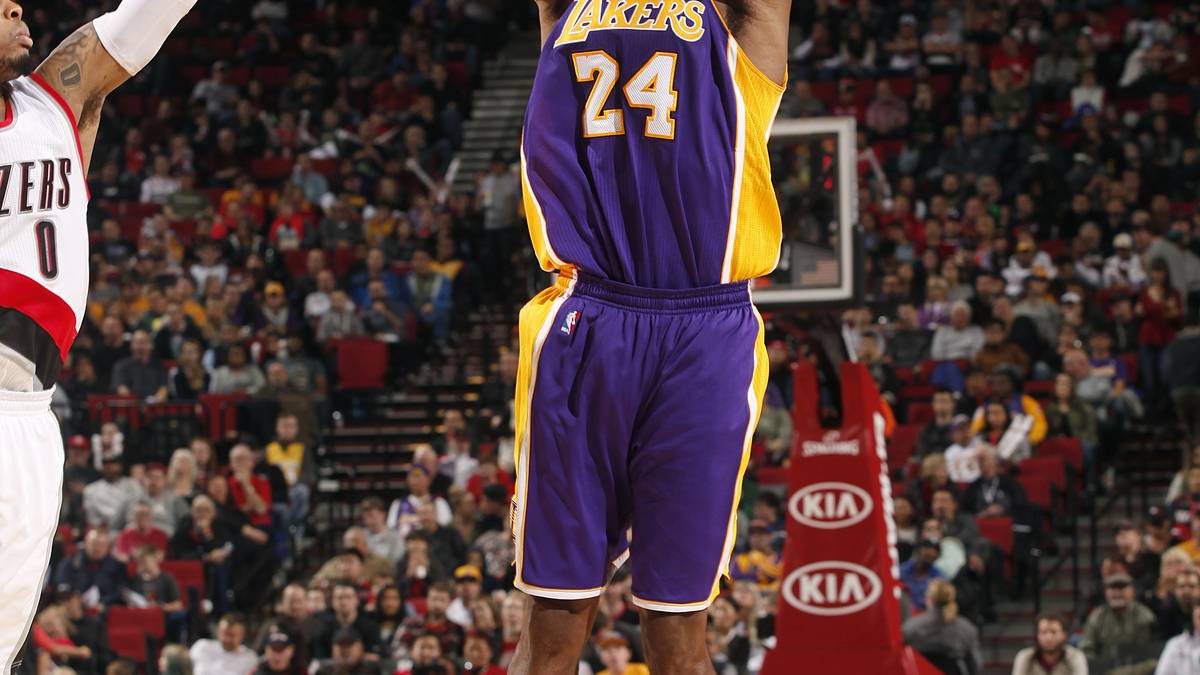 Einen weiteren schwarzen Abend erleben Kobe Bryant und die Los Angeles Lakers. Die "Black Mamba" trifft bei der Pleite gegen die Portland Trailblazers nur sieben seiner 20 Würfe