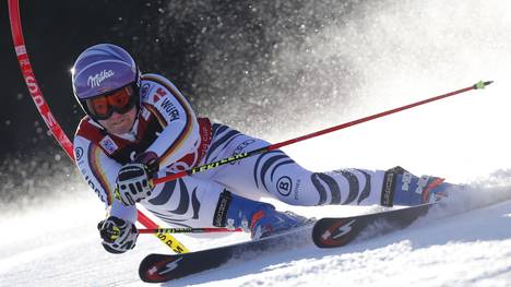 Viktoria Rebensburg gewann den ersten Riesenslalom der Olympiasaison in Sölden