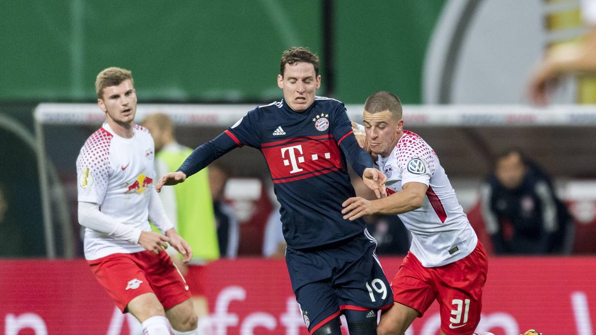 DIEGO DEMME: Kam kurz nach dem Platzverweis und nahm den defensiveren Part im zentralen Mittelfeld ein. Erledigte diesen Job souverän. SPORT1-Note 3