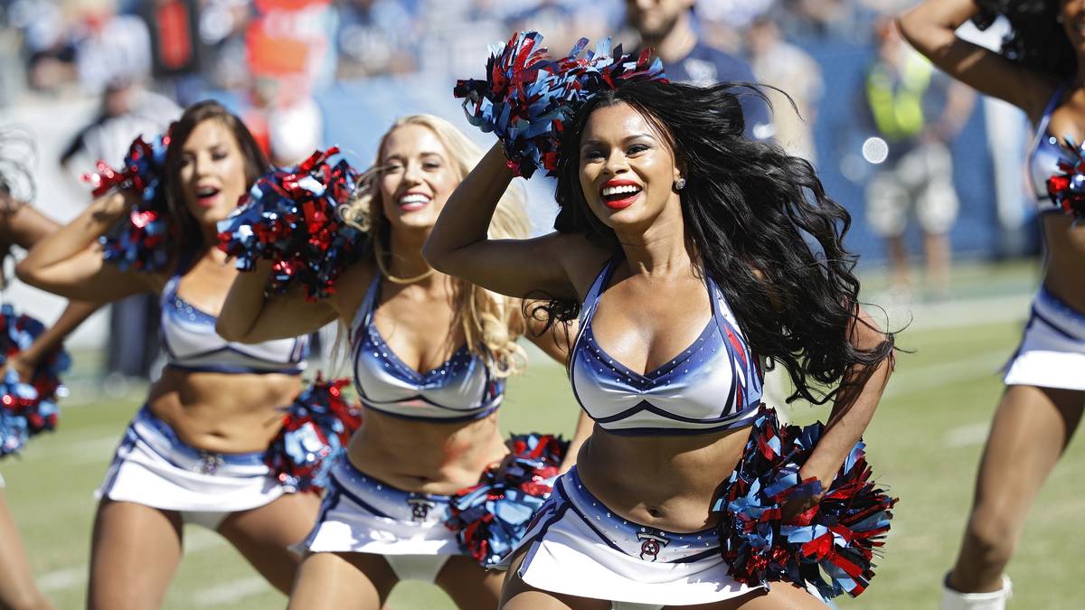 Diese Damen haben sich ins Cheerleading-Team der Tennessee Titans getanzt