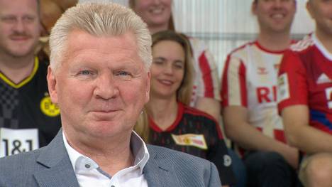 Im STAHLWERK Doppelpass rutscht SPORT1-Experte nach der vergebenen Großchance von Nico Schlotterbeck die Mutter aller Phrasen raus. Da bekommt selbst Moderator Florian König Mitleid.