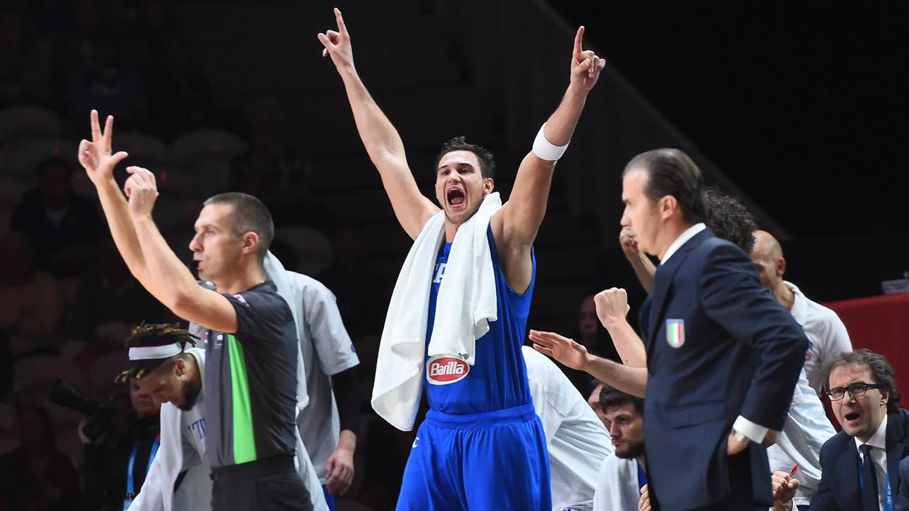 Italien und Griechen wahren Chance