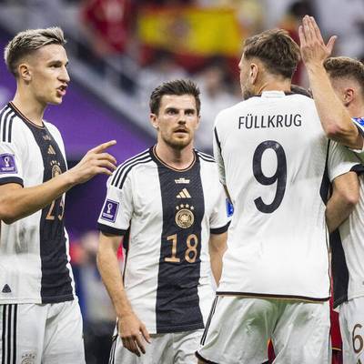 Vor dem „Gruppen-Finale“ gegen Costa Rica hat Niclas Füllkrug verraten, dass „die DFB-Stars von WM-Stimmung zuhause genervt“ seien. Als „WM-Hoffnung“ sieht sich der Top-Stürmer von Werder Bremen aber nicht. 