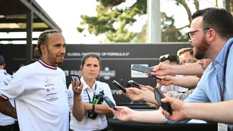 Trotz Rückenschmerzen: Hamilton Vierter in Baku