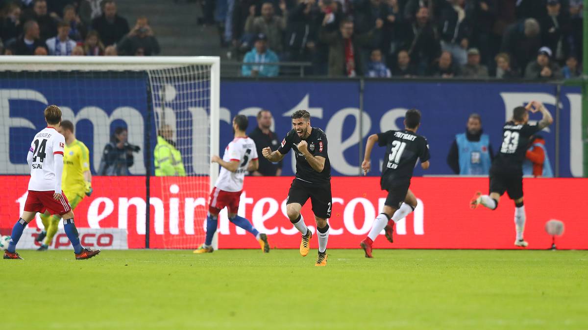 Nach einem Handspiel von Diekmeier gibt es Strafstoß für Stuttgart. Daniel Ginczek verwandelt in der 55. Minute zum 1:1. Doch dabei bleibt es nicht...