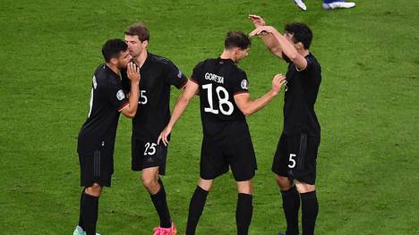 Deutschland zitterte sich durch die Gruppenphase ins Achtelfinale