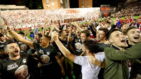 Rayo Vallecano feiert die Rückkehr in die erste spanische Liga