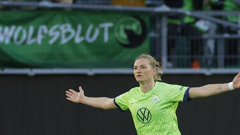 Alexandra Popp schießt Wolfsburg ins Halbfinale