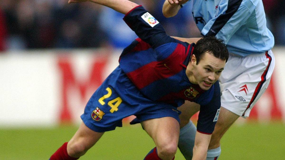 ANDRES INIESTA: Wo Xavi ist, darf Iniesta nicht fehlen. Ein Passspiel wie der Barca-Stratege kann man wohl nur beim Futsal erlernen