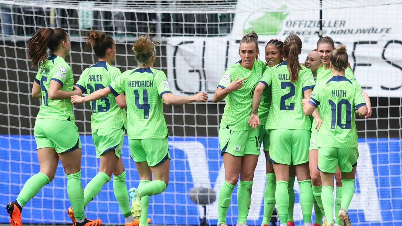 Wolfsburg im DFB-Pokal in Potsdam