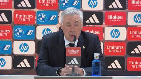 Real-Trainer Carlo Ancelotti hat den Meistertitel noch nicht aufgegeben. Falls der FC Barcelona sein nächstes Spiel verliert, sei Real Madrid bereit.