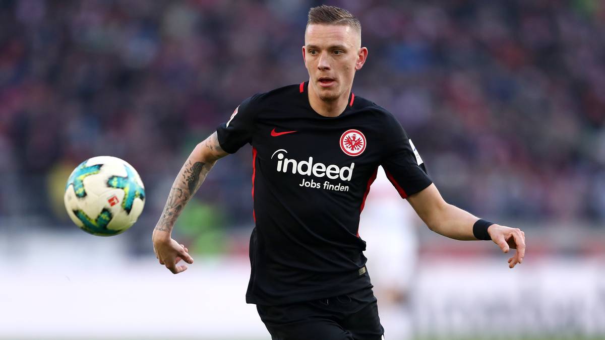 MARIUS WOLF: Zum Schnäppchenpreis von 500.000 Euro verpflichtet, hat der Flügelspieler einen ähnlichen steilen Aufstieg hingelegt wie Mascarell. Auch er wird von vielen Spitzenklubs aus der Bundesliga - unter anderem TSG Hoffenheim, Borussia Dortmund und RB Leipzig - umgarnt