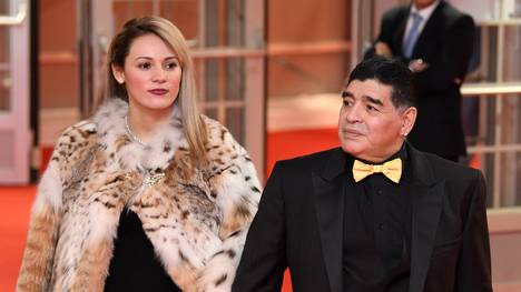 Diego Maradonas und seine Ehefrau Rocio Oliva trennen 30 Jahre Altersunterschied