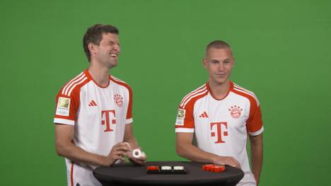 Wer weiß mehr über den deutschen Rekordmeister? Thomas Müller und Joshua Kimmich duellieren sich im Quiz-Tic-Tac-Toe.