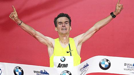 Arne Gabius hält mit 2:08:33 Stunden  den Deutschen Rekord im Marathon