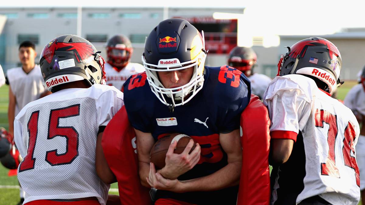 Verstappen wird derweil in die Mangel gekommen,...