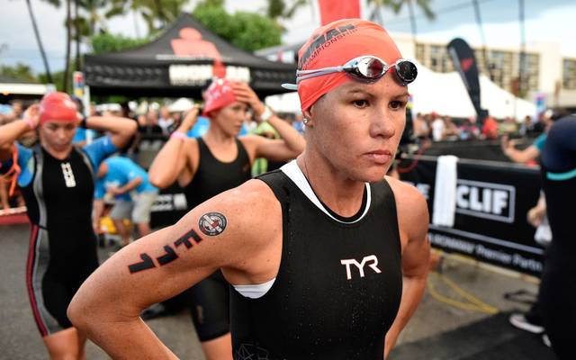 Triathlon Mirinda Carfrae Fliegt Wegen Ehemann Aus Virtuellem Rennen