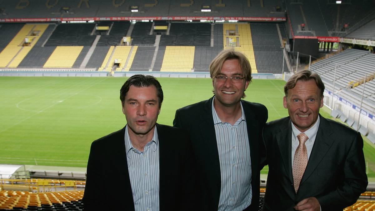 Vor der Saison 2008/09 stellen Watzke und Zorc Jürgen Klopp als neuen Trainer des BVB vor. Außerdem tut sich einiges im Kader der Borussen. Es kommen Neven Subotic, Patrick Owomoyela, Felipe Santana und Mohamed Zidan. Mladen Petric geht für über sieben Miollionen Euro zum HSV