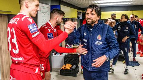  Peter Hyballa traininert den polnischen Erstligisten Wisla Krakau