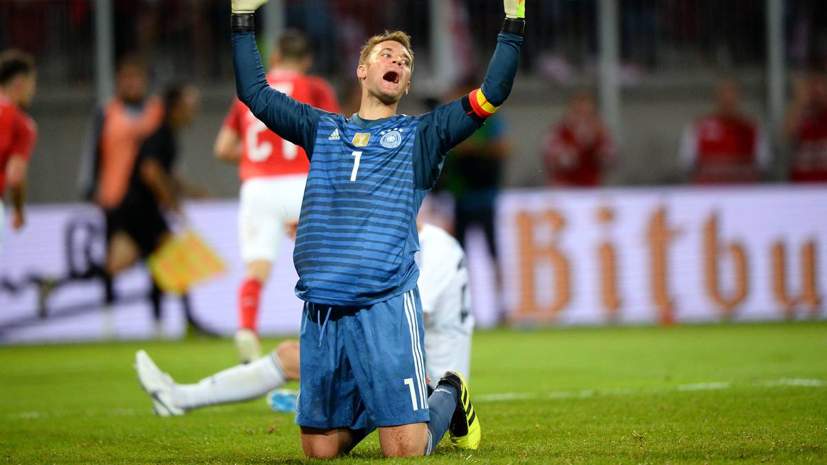 DEUTSCHLAND vs. ÖSTERREICH: 1:2 - Noch klarer wurden die Defizite in der direkten WM-Vorbereitung. In Klagenfurt blamierte sich die deutsche Mannschaft zwei Wochen vor dem WM-Auftakt gegen Österreich