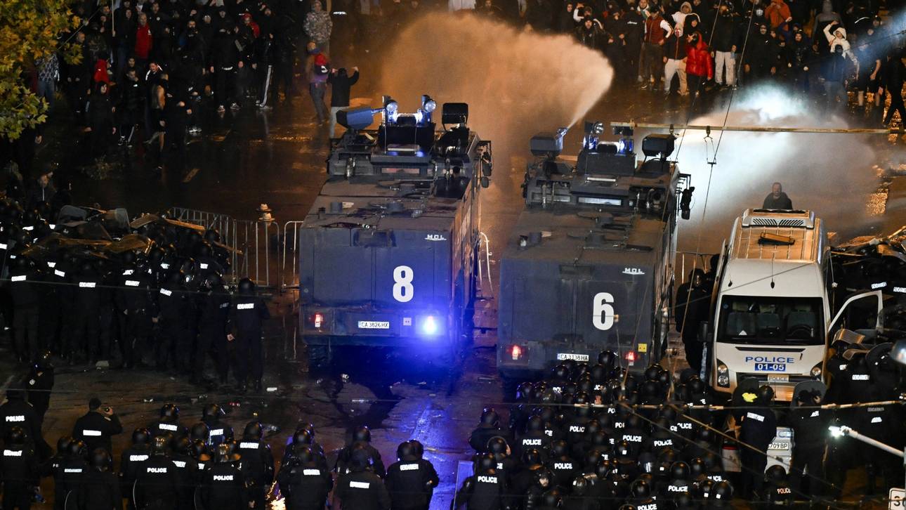 EM-Quali: 50 Verletzte nach Krawallen