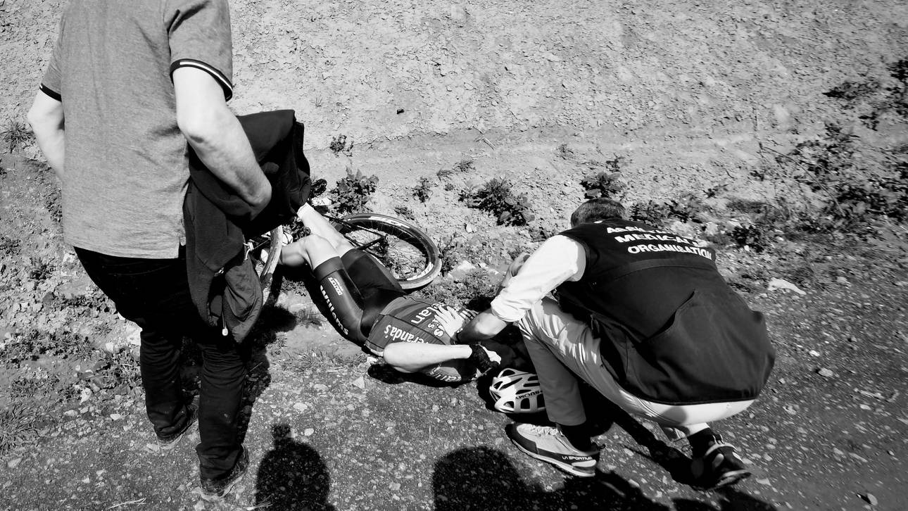 Radprofi nach Sturz gestorben