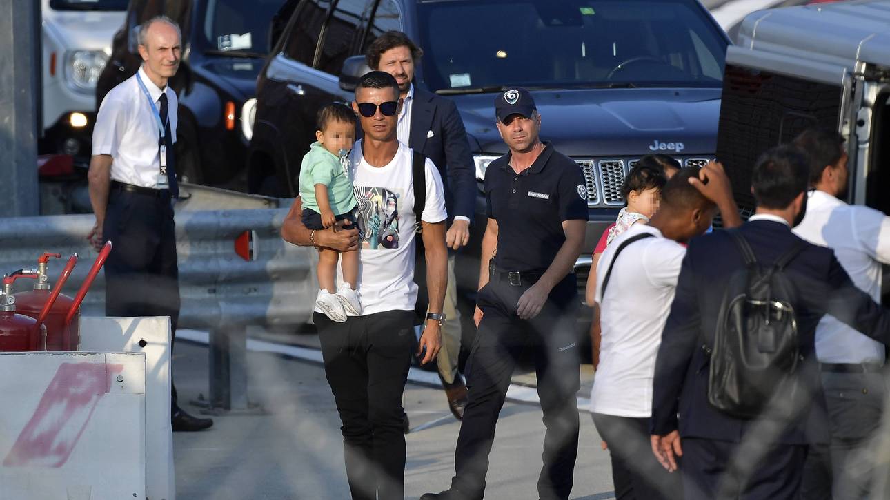 Ronaldo in Turin gelandet