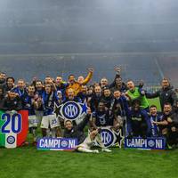 Die Profis von Inter Mailand haben den 20. Meistertitel der Vereinsgeschichte gebührend gefeiert.