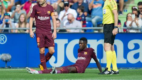 Ousmane Dembele of FC Barcelona verletzt sich schwer und fällt rund vier Monate aus