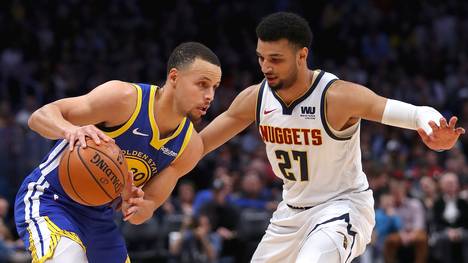 Stephen Curry und seine Golden State Warriors haben die Denver Nuggets klar besiegt