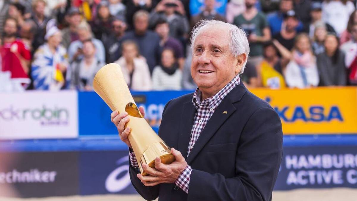 Ary Graca, Präsident des Volleyball-Weltverbandes FIVB