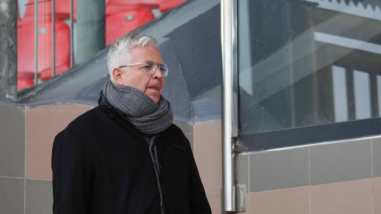 Nübel-Berater wegen Neuer gelassen