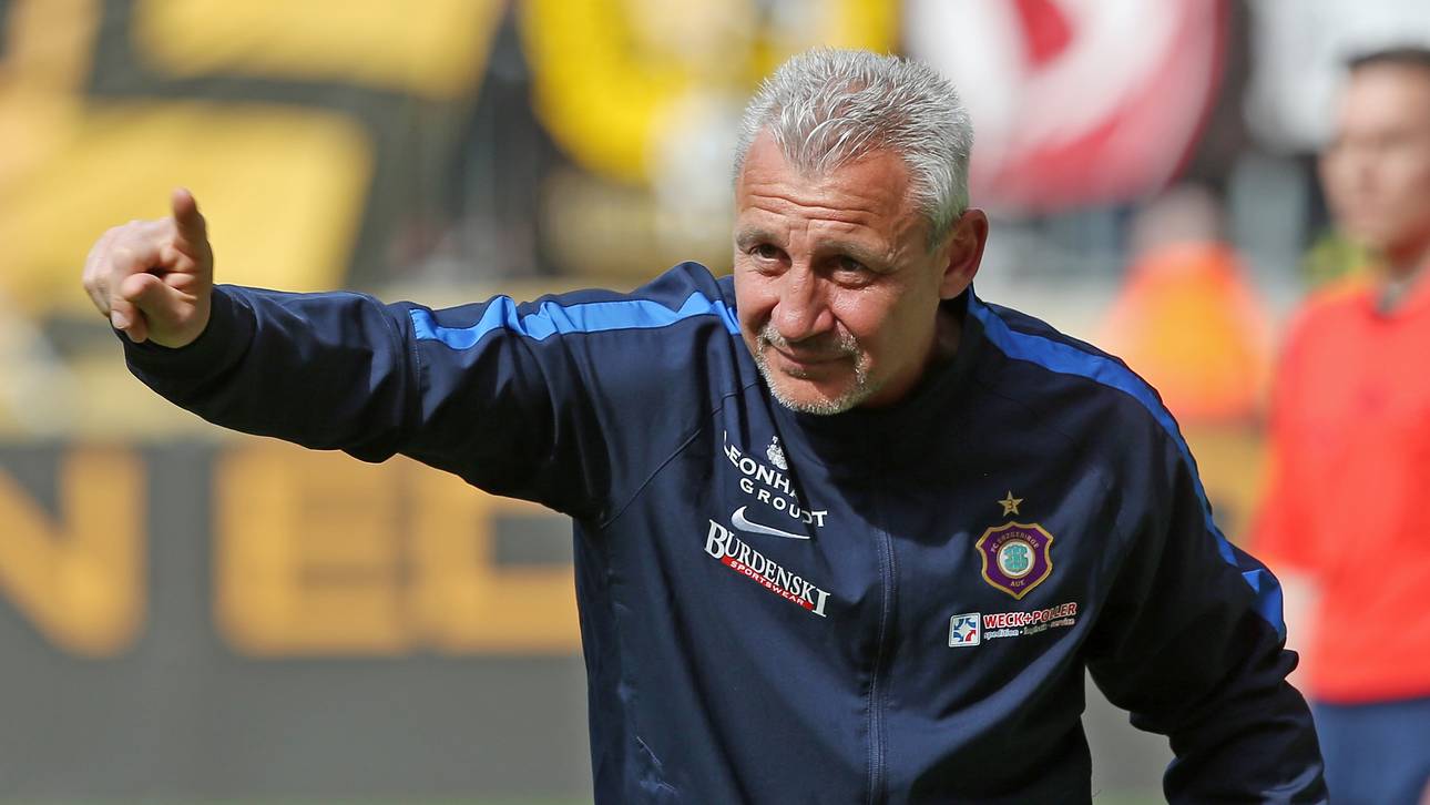 Aue holt bulgarischen Stürmer