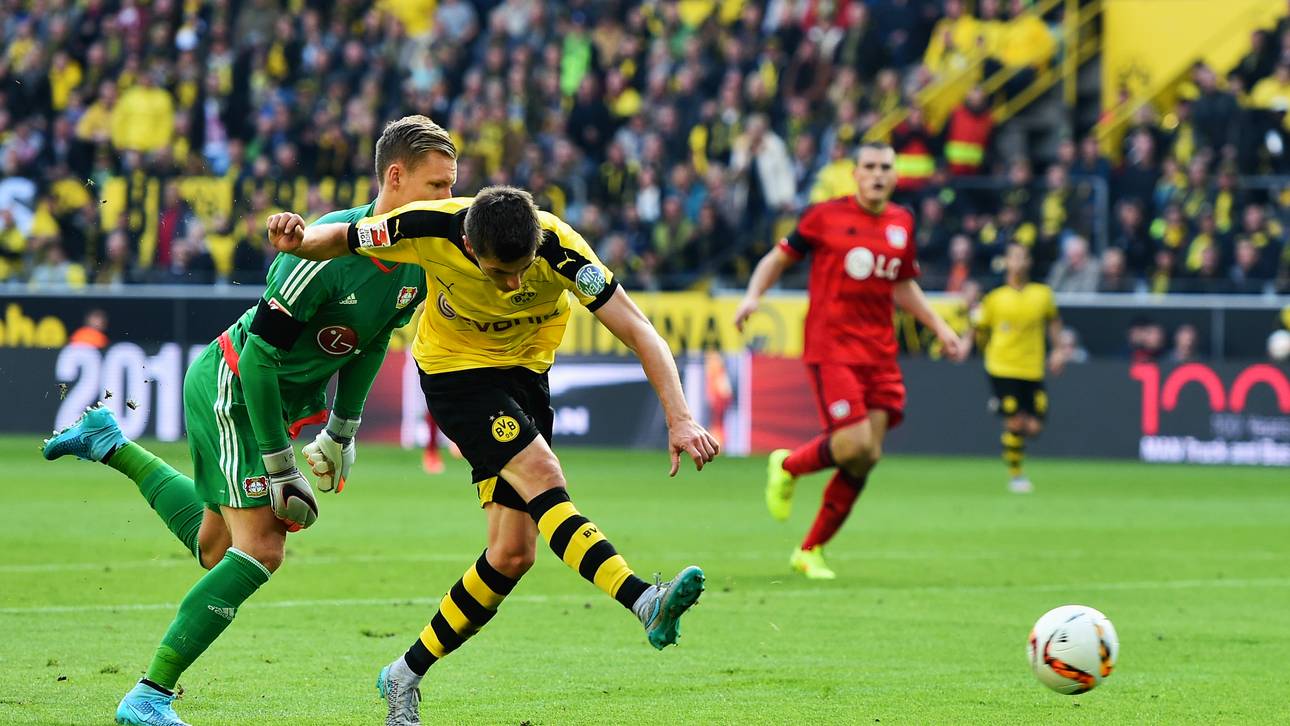Furioser BVB wieder Erster