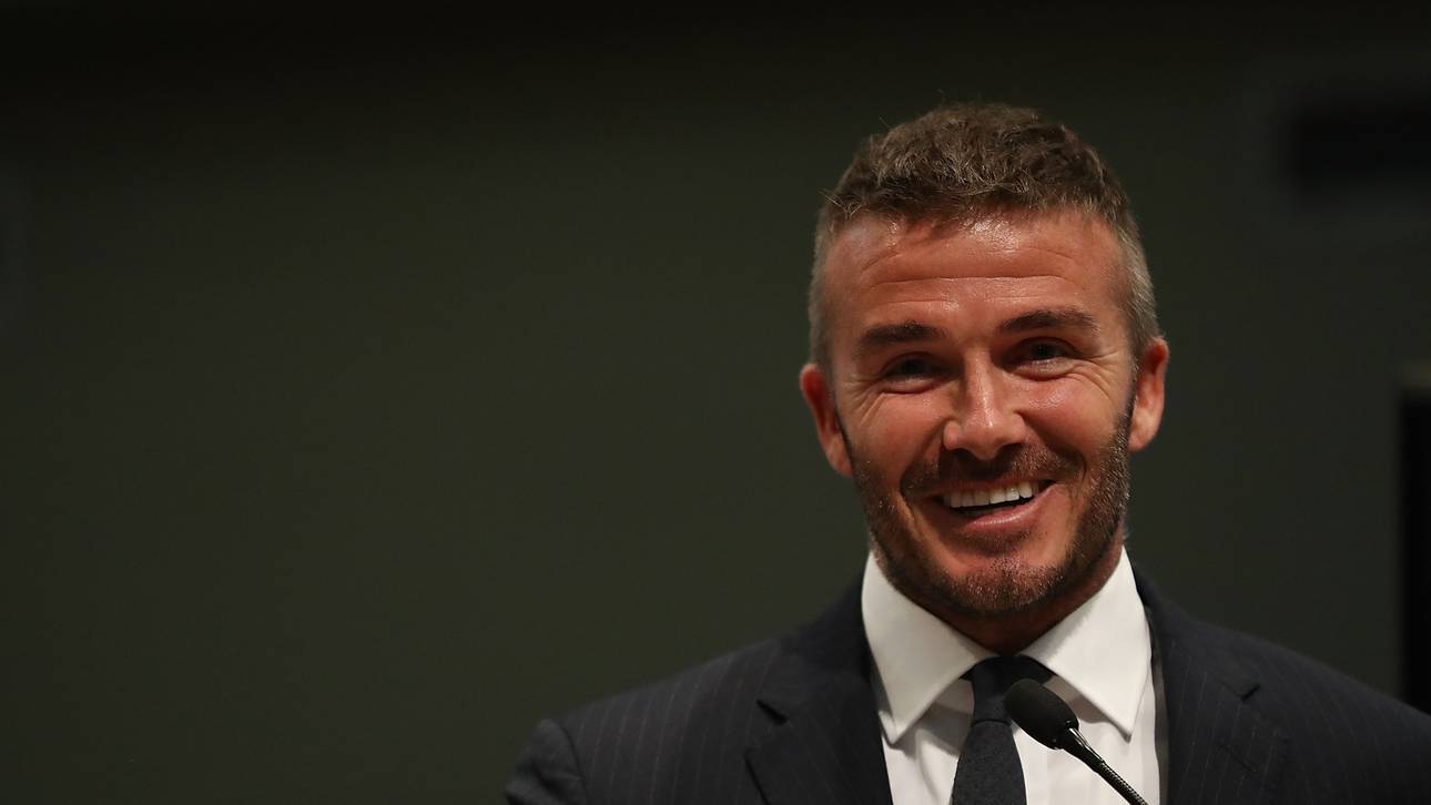 LA Galaxy widmet Beckham Statue