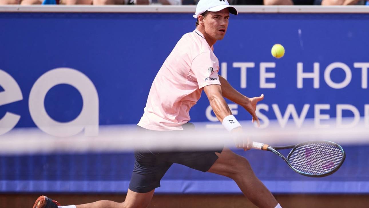 Qualifikant schaltet Altmaier aus