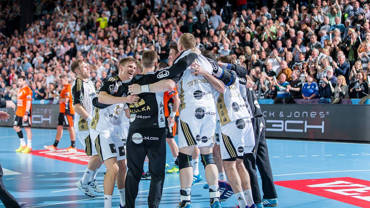 THW Kiel v Pick Szeged  - VELUX EHF Champions League Quarter Final