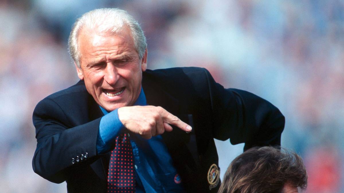 Trapattoni musste wenige Monate später dennoch wieder einen Leverkusener Dreierpack gegen sein Team einstecken