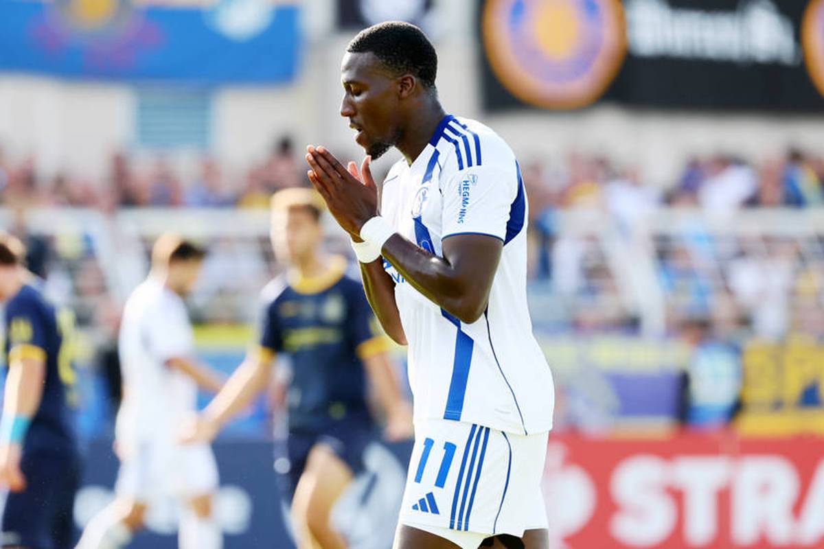 Schalke mit großer Mühe weiter