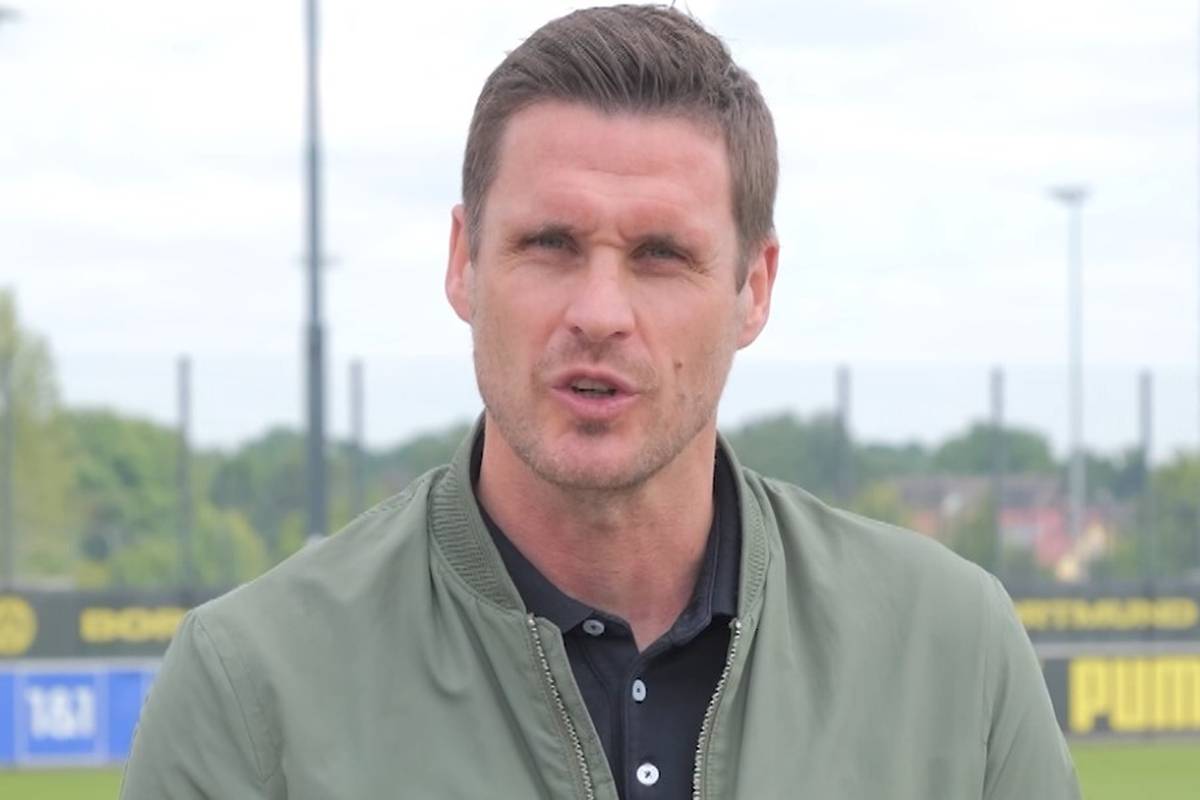 Jamie Gittens bleibt trotz des Interesses vom FC Chelsea während der Klub-WM bei Borussia Dortmund. Sportdirektor Sebastian Kehl erklärt die Wende am letzten Transfertag.