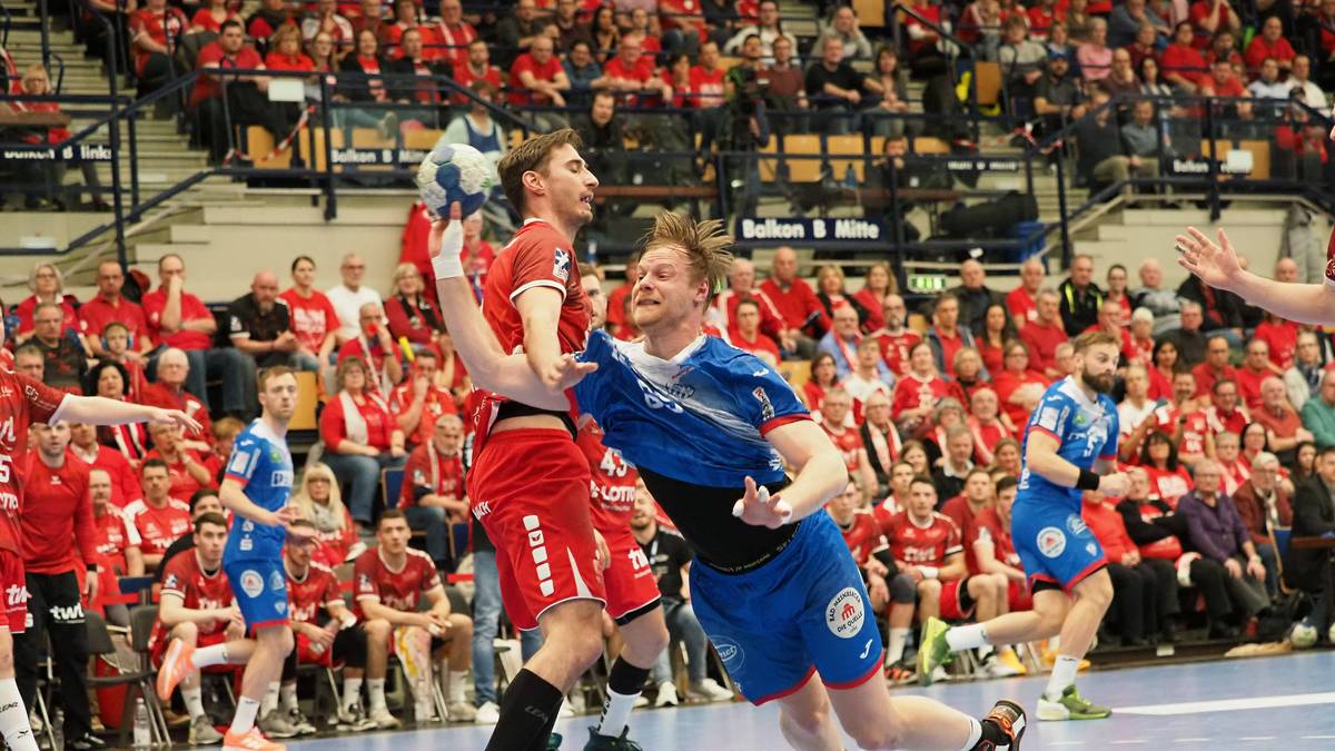 EULEN LUDWIGSHAFEN - ZUGÄNGE: Hendrik Wagner (SG Leutershausen, bisher Zweitspielrecht), Christian Klimek (TBV Lemgo Lippe), Daniel Wernig (Aushilfe / Trainer TSG Münster)
ABGÄNGE: Jerome Müller (TVB Stuttgart), Frederic Stüber (TV Emsdetten), Kai Dippe (Karriereende), Stefan Hanemann (TuS Fürstenfeldbruck)
