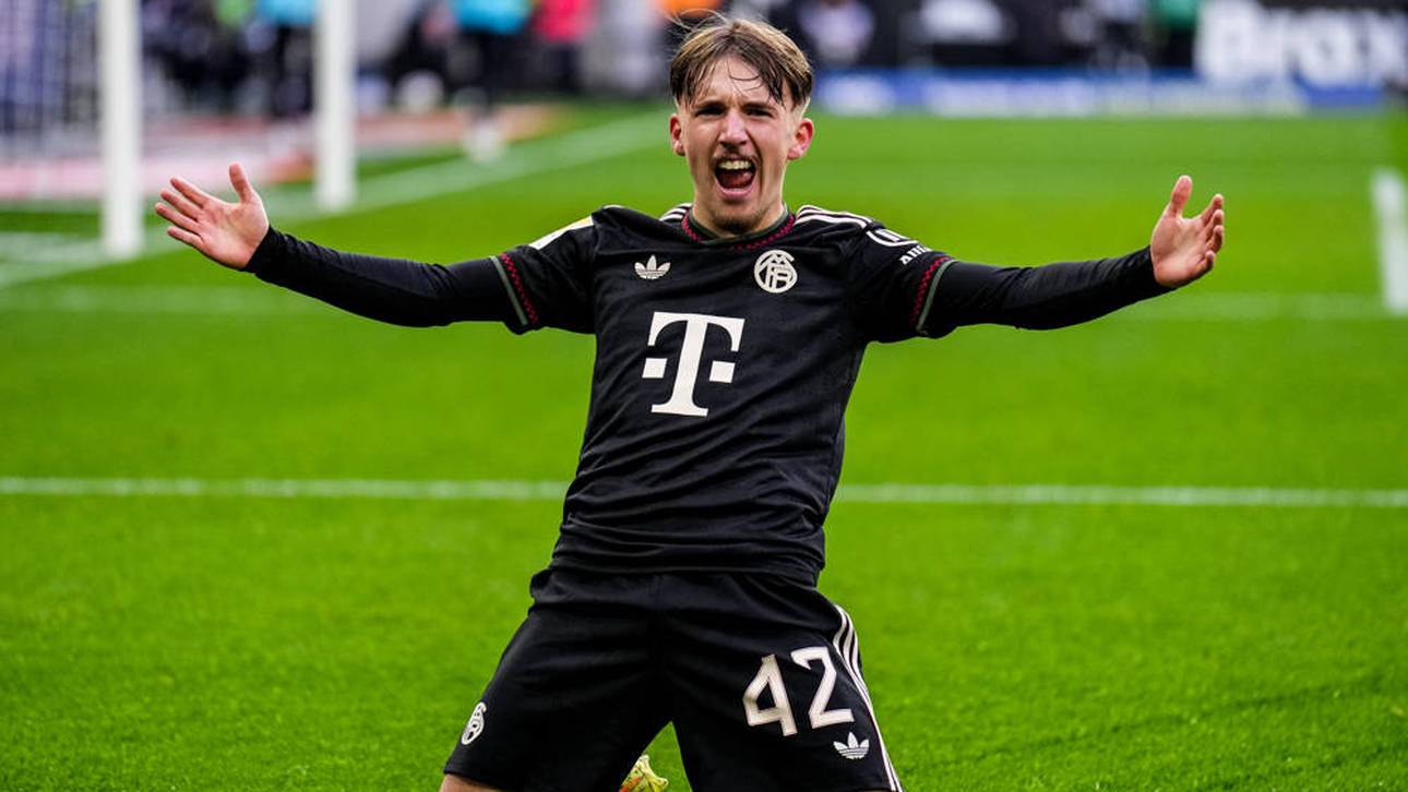 Lennart Karl hat gegen Gladbach sein nächstes Traumtor für den FC Bayern geschossen