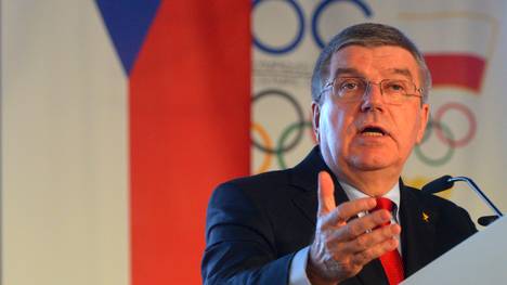 IOC-Präsident Thomas Bach begrüßt das harte Vorgehen der Justiz im FIFA-Skandal
