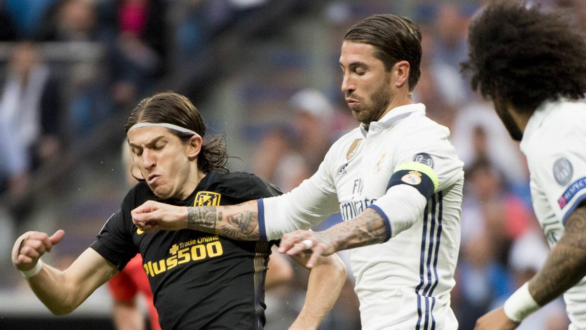 FILIPE LUIS: Langte mit zunehmender Spieldauer immer heftiger hin in den Zweikämpfen, kam bei seinen Tritten gegen Nacho und Modric trotzdem ohne Gelb davon. Verlor vor dem 0:2 das entscheidende Duell mit Ronaldo. SPORT1-Note: 6