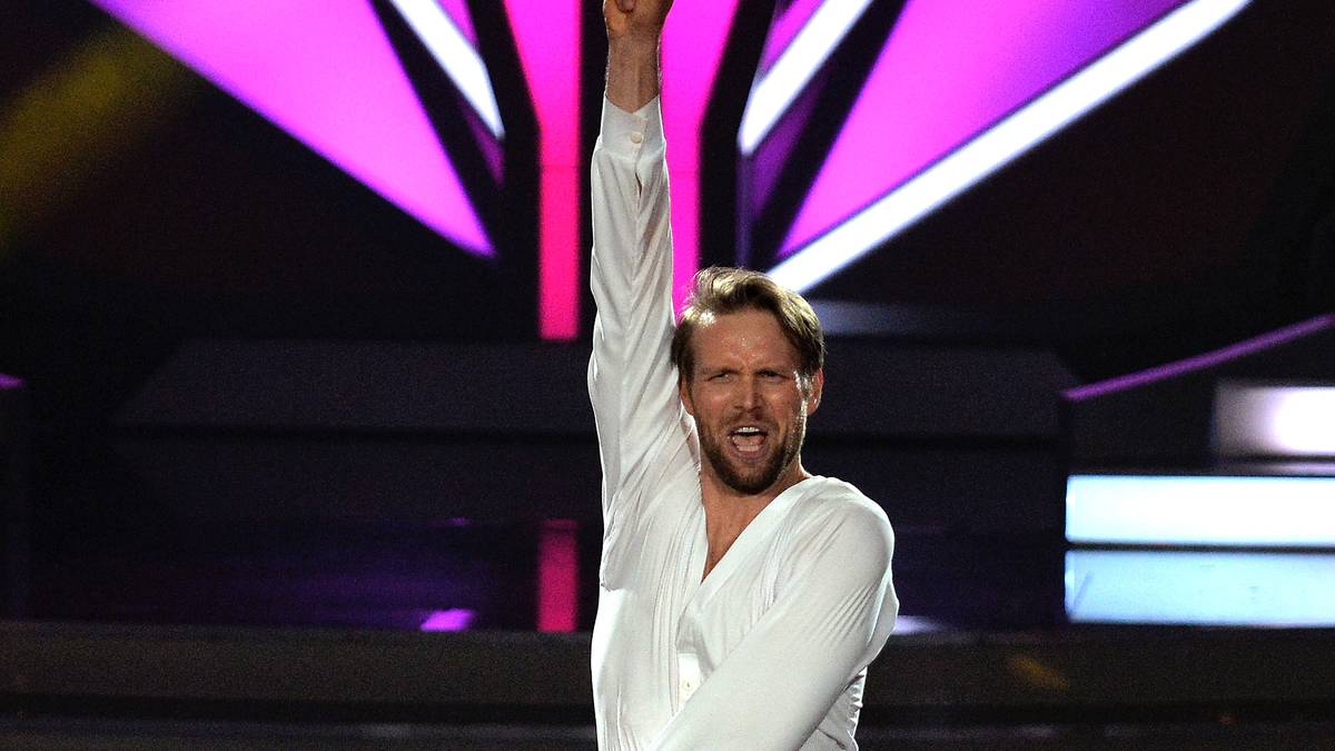 Brink war auf dem Parkett voll in seinem Element und steigerte sich von Show zu Show. Trotz einer beachtlichen Leistung, die von der Jury mit 50 von 60 möglichen Punkten belohnt wurde, musste Brink nach der siebten Sendung seine Koffer packen