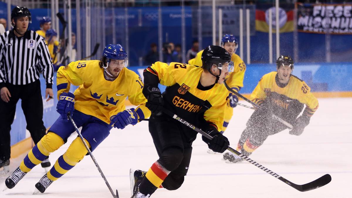SINAN AKDAG (28, Adler Mannheim): Der gebürtige Rosenheimer weist mit drei WM-Teilnahmen große Erfahrung im Nationalteam auf. Er wurde für den verletzten Denis Reul nachnominiert