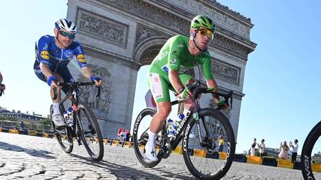 Mark Cavendish (grünes Trikot) wurde für die Tour de France 2022 nicht nominiert