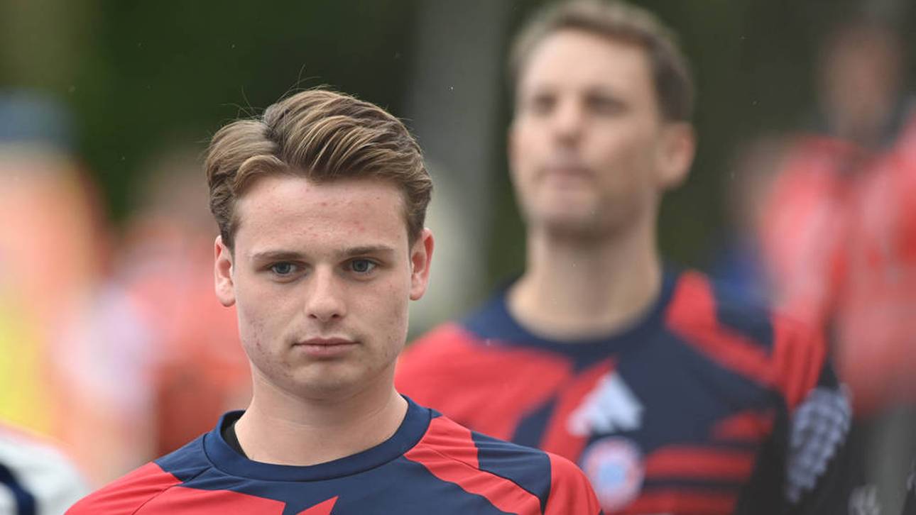 Jonas Urbig wird beim FC Bayern als designierter Nachfolger von Manuel Neuer aufgebaut