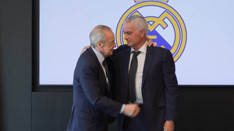 José Mourinho präsentiert sich bei seiner Rückkehr zu Real Madrid bestens gelaunt. Gemeinsam mit Präsident Florentino Pérez läutet der Portugiese seine zweite Amtszeit bei den Königlichen ein.
