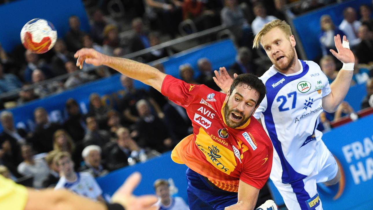 Spanien siegt mit Mühe – Polen patzt